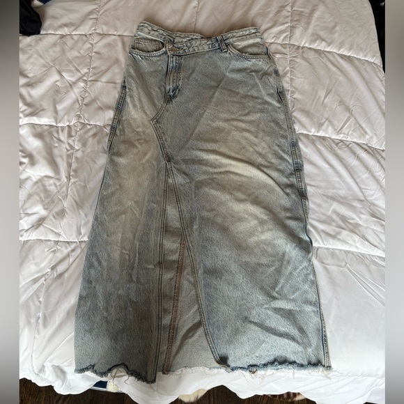 Zara Long Denim Skirt with slit, asymmetric closure - Small - Picture 3 of 4